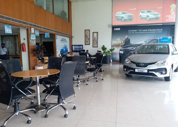 Globe-toyota-Car-dealer-Karnal-Haryana-3