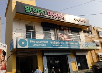 Green-trends-unisex-Beauty-parlour-Baramunda-bhubaneswar-Odisha-1