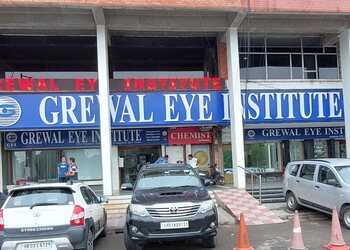 Grewal-eye-institute-Eye-hospitals-Chandigarh-Chandigarh-1