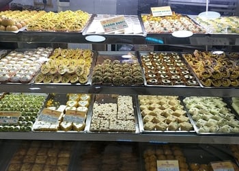 Gupta-brothers-Sweet-shops-Alipore-kolkata-West-bengal-2