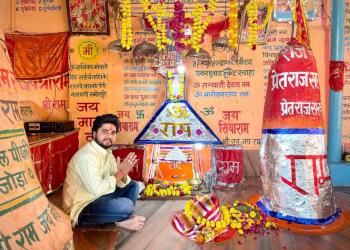 Gurudev-bhaskarr-pradhan-Astrologers-Alwar-Rajasthan