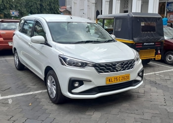 Hai-cabs-Cab-services-Palarivattom-kochi-Kerala-2