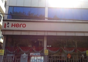 Hi-speed-hero-Motorcycle-dealers-Guwahati-Assam-1