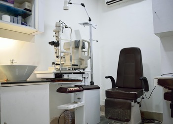 Himalaya-optical-Opticals-Patna-Bihar-3