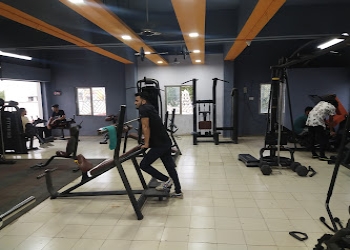 I-kan-gym-Gym-Bhuj-Gujarat-1