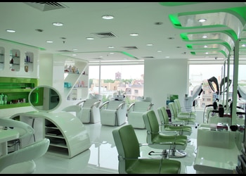 Indulge-the-salon-Beauty-parlour-Acharya-vihar-bhubaneswar-Odisha-2