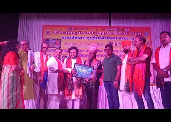 Jyotish-acharya-dr-souvvik-ghosh-Vedic-astrologers-Shyambazar-kolkata-West-bengal-2
