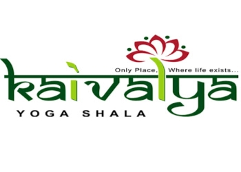 Kaivalya-yog-shala-Yoga-classes-Memnagar-ahmedabad-Gujarat-1