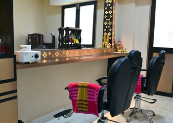 Kalpanas-professional-beauty-salon-training-school-Beauty-parlour-Arundelpet-guntur-Andhra-pradesh-3