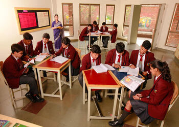 Kasiga-school-Cbse-schools-Dehradun-Uttarakhand-3