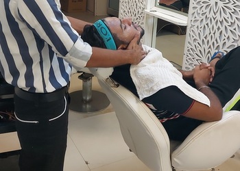 Kharmaniya-family-saloon-Beauty-parlour-Bhiwadi-Rajasthan-3