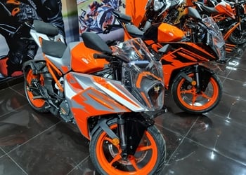 Ktm-showroom-Motorcycle-dealers-Civil-lines-jhansi-Uttar-pradesh-2