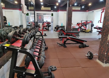 La-fit-Gym-Swargate-pune-Maharashtra-2