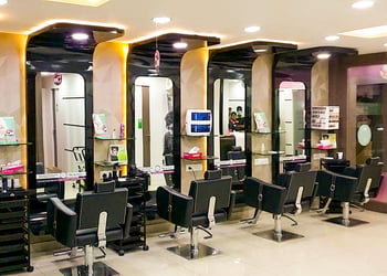 Lakme-salon-ayodhya-Beauty-parlour-Faizabad-Uttar-pradesh-3