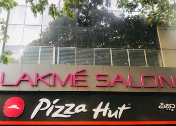 Lakme-salon-Beauty-parlour-Bangalore-Karnataka-1