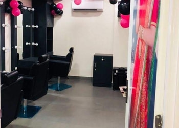 Lakme-salon-vaishali-nagar-Beauty-parlour-Vaishali-nagar-jaipur-Rajasthan-2