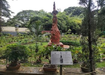 Lalbagh-botanical-garden-Public-parks-Bangalore-Karnataka-3