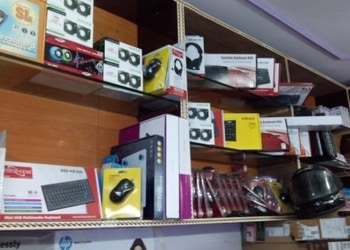 Laptop-world-Computer-store-Kanpur-Uttar-pradesh-2