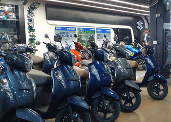 Lbs-suzuki-Motorcycle-dealers-Aizawl-Mizoram-2