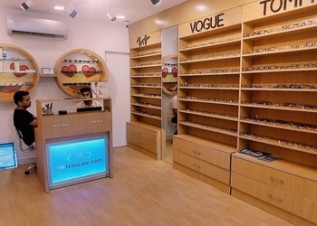 Lenscare-eyewear-store-Opticals-Bareilly-Uttar-pradesh-3