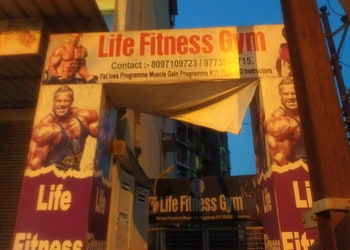 Life-fitness-gym-Gym-Kalyan-dombivali-Maharashtra-1