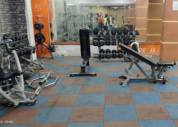 Life-fitness-link-Gym-Vadodara-Gujarat-3 Life-fitness-link-Gym-Vadodara-Gujarat-3
