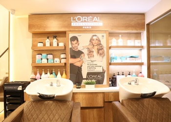 Lookwell-salon-Beauty-parlour-Bhiwandi-Maharashtra-3