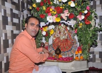 Maa-vindhyavasini-jyotish-paramarsh-Astrologers-Kirari-suleman-nagar-Delhi-1