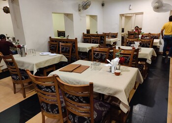 Maheshwari-restaurant-Family-restaurants-Kota-Rajasthan-2