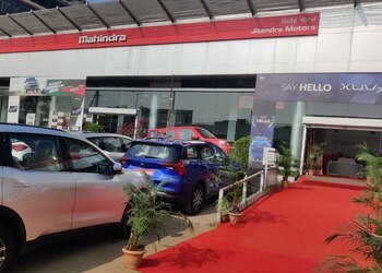 Mahindra-jitendra-motors-Car-dealer-Nashik-Maharashtra-1