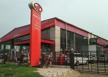 Mahindra-krishna-automotive-Car-dealer-Basanti-colony-rourkela-Odisha-1