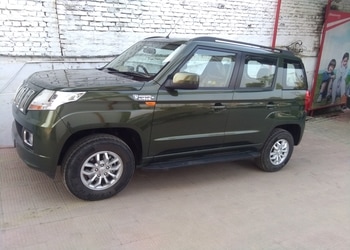 Mahindra-mahalaxmi-motors-Car-dealer-Rajendra-nagar-bareilly-Uttar-pradesh-2