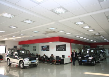 Mahindra-shivnath-automobiles-Car-dealer-Nehru-nagar-bhilai-Chhattisgarh-2