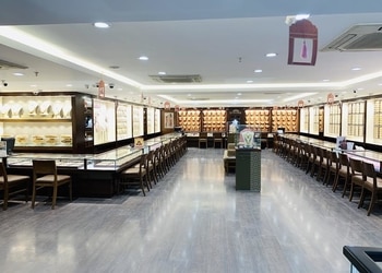 Malabar-gold-diamonds-Jewellery-shops-Bangalore-Karnataka-2