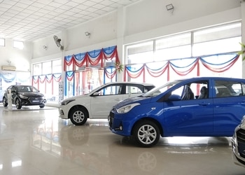 Meghna-hyundai-Car-dealer-Bongaigaon-Assam-3