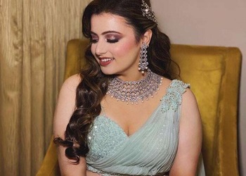 Mehak-kalra-Bridal-makeup-artist-Lakadganj-nagpur-Maharashtra-1