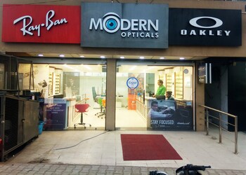 Modern-opticals-Opticals-Patiala-Punjab-1