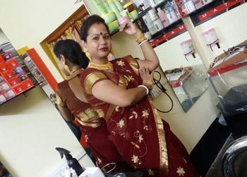 Modifying-ladies-beauty-parlour-Beauty-parlour-Kestopur-kolkata-West-bengal-3