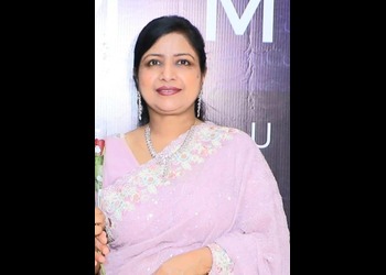Mystical-mindzbrdr-meenakshi-guptabr-Astrologers-Gurugram-Haryana