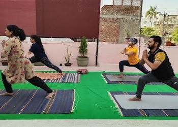 Natural-yoga-classes-Yoga-classes-Arera-colony-bhopal-Madhya-pradesh-2