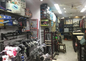 New-diamond-sports-Sports-shops-New-delhi-Delhi-3