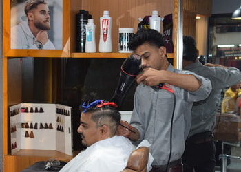 New-look-hair-salon-Beauty-parlour-Tarsali-vadodara-Gujarat-3