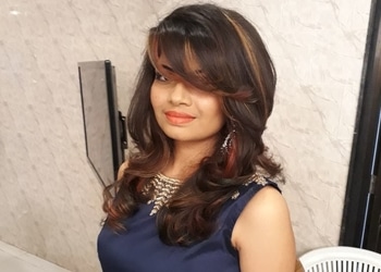 New-virgin-beauty-parlour-academy-Beauty-parlour-Gidc-anand-Gujarat-3