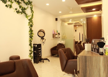 New-you-Beauty-parlour-Dlf-phase-3-gurugram-Haryana-2