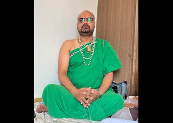 North-indian-pandit-satish-mishra-ji-Pandit-Bangalore-Karnataka-3