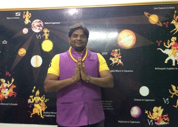 Om-vaibhav-laxmi-astrology-Numerologists-Gandhinagar-Gujarat-1