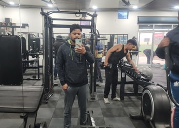 Paradise-unisex-fitness-club-Gym-Mau-Uttar-pradesh-3