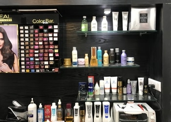 Perfect-looks-Beauty-parlour-Gandhinagar-Gujarat-2