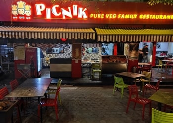 Picnik-restaurant-Pure-vegetarian-restaurants-Tt-nagar-bhopal-Madhya-pradesh-1