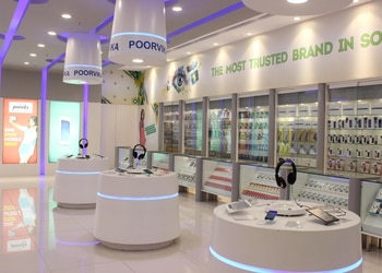 Poorvika-mobiles-Mobile-stores-Pumpwell-mangalore-Karnataka-2